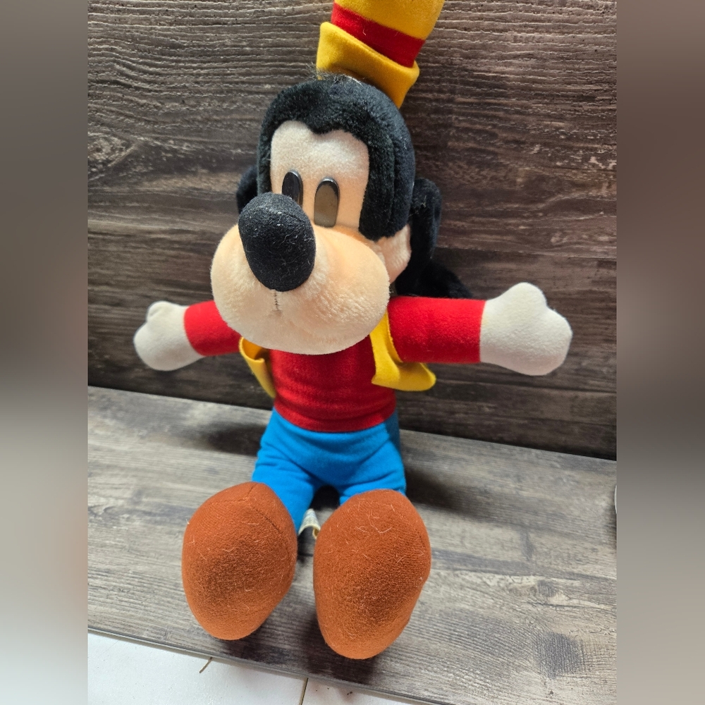 VTG Disneyland Goofy‎ 14" Plush Stuffed Toy Dog 1990s Authentic Disney